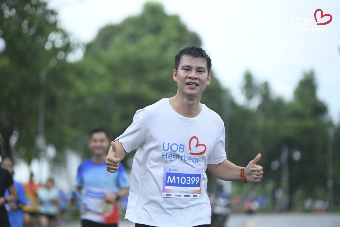 nhan_vien_Dan_On_Foods_tham_gia_giai_chay_bo_UOB_Heartbeat_2025