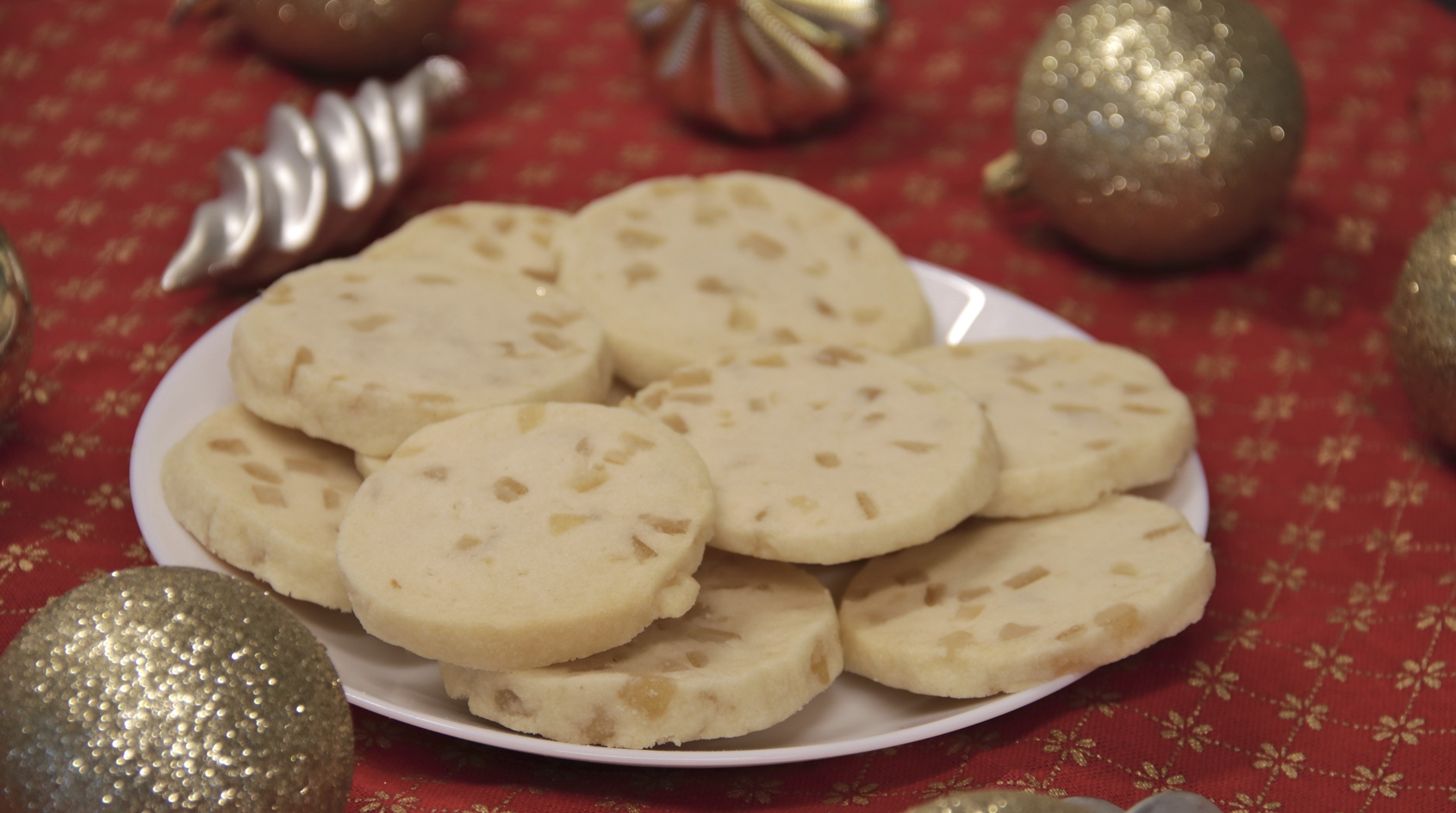 Shortbread with Candied Citrus Peel